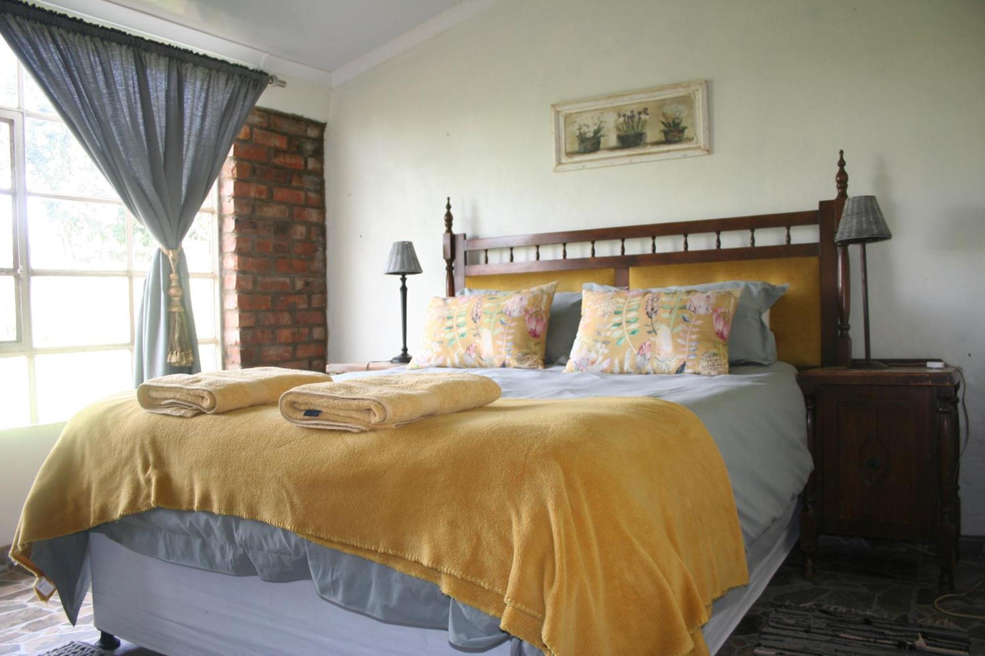Suikerbosskuur Rondavel & Chalet Amsterdam Екстериор снимка